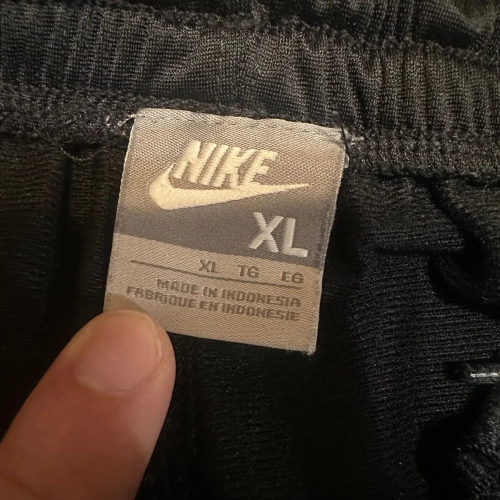 Nike Track Pants Men XL Black Stripe Elastic Waist Baggy Zip Ankle Stretch Check